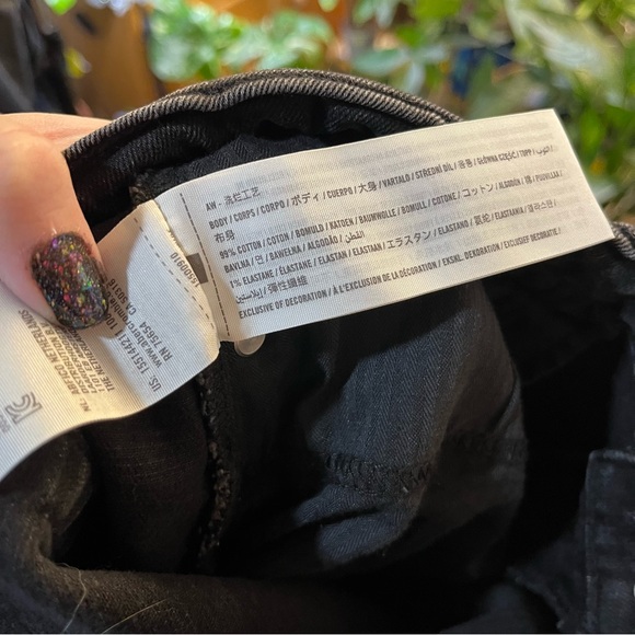 Abercrombie And Fitch Curve Ultra High Rise Ankle Straight Jeans in Black - Picture 13 of 13